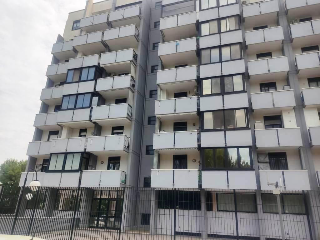 Vendita Trivani, Bari foto