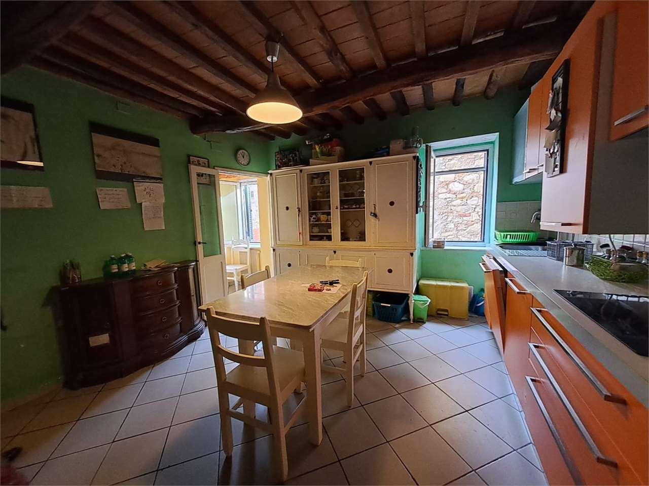 Vendita vendita, Carrara foto