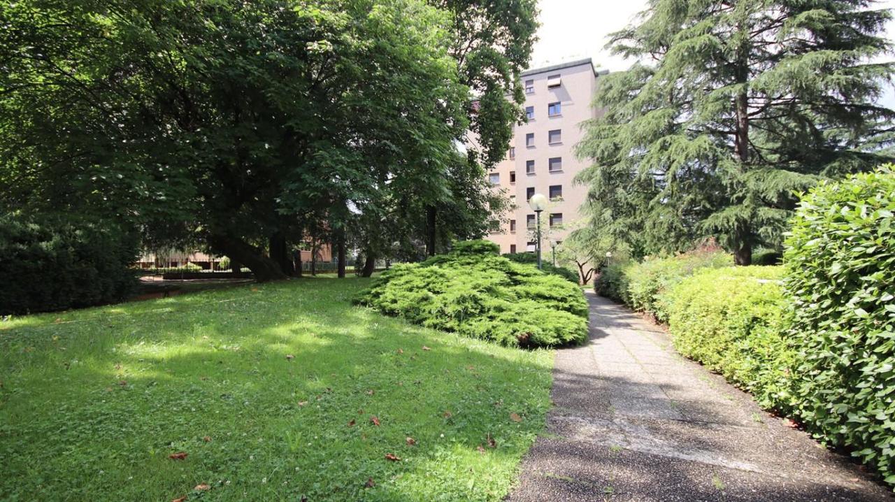 Vendita Ufficio, Monza foto