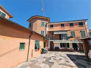 Vendita Multivani, Sarzana