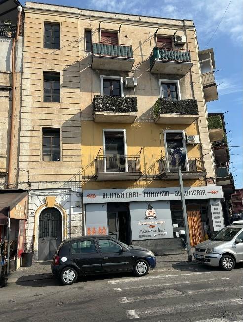 Vendita Quadrivani, Catania foto