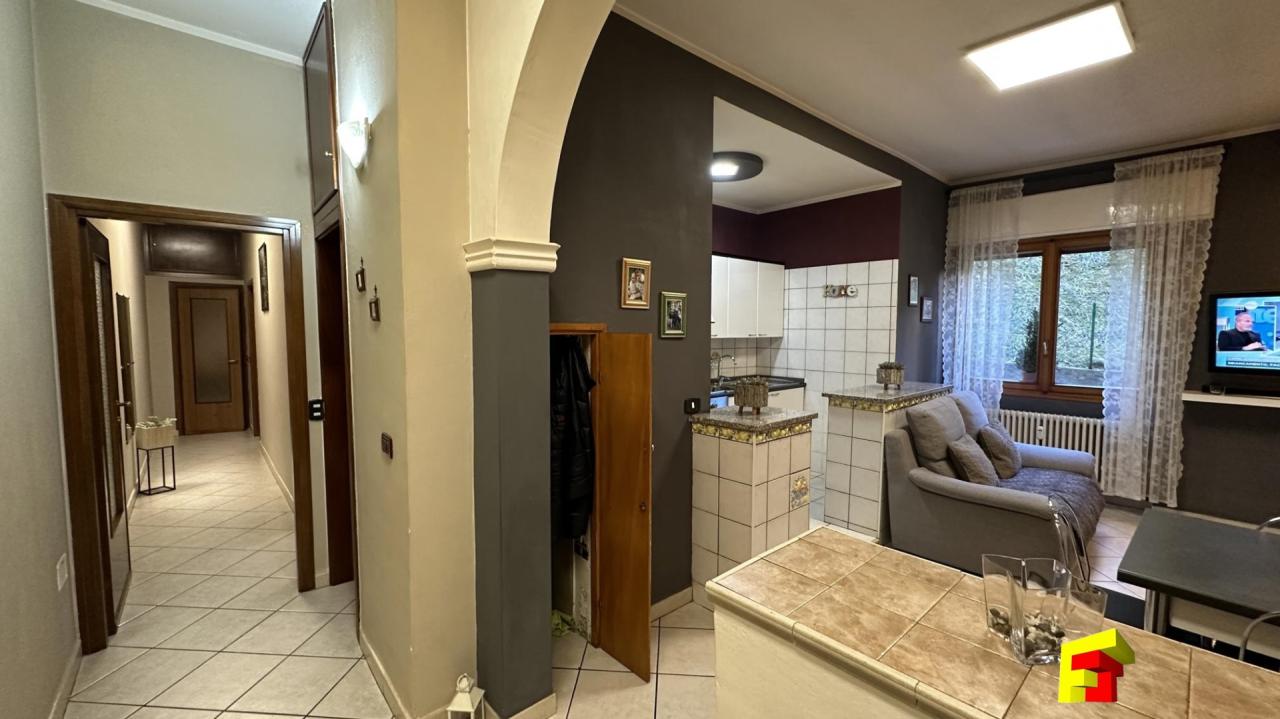 Vendita Trivani, Moggio foto