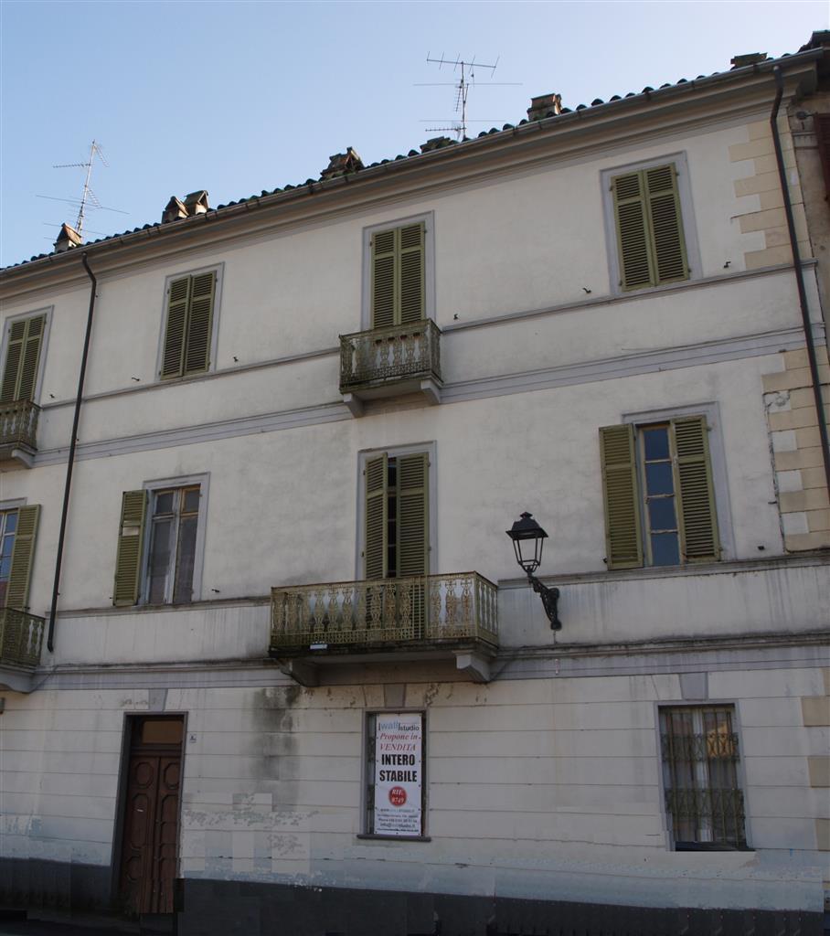 Vendita Stabile/Palazzo, Vercelli foto