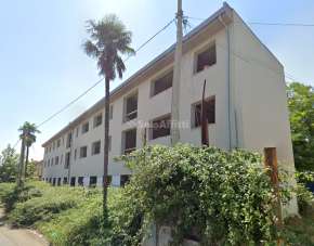 Affitto Oltre 5 vetrine, San Nicola la Strada Affitto Oltre 5 vetrine, San Nicola la Strada