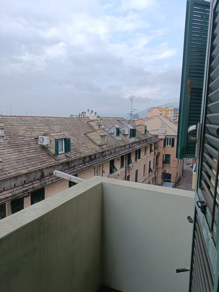 Vendita Eptavani, Genova foto