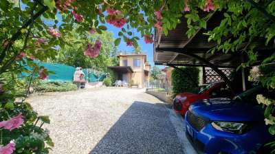 Vendita Esavani, Langhirano Vendita Esavani, Langhirano