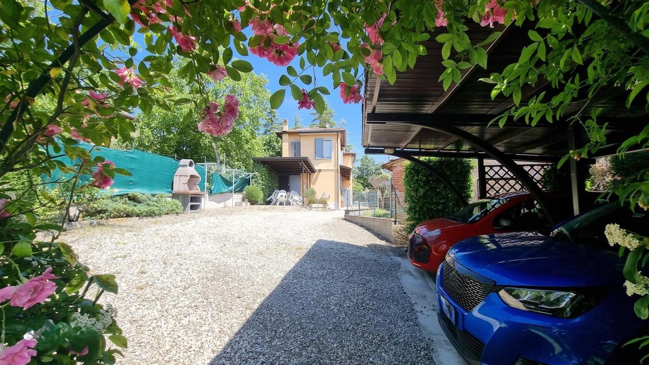 Vendita Esavani, Langhirano foto