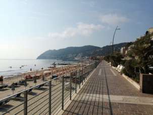 Vendita Monovano, Alassio Vendita Monovano, Alassio