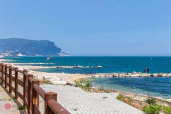 Vendita Quadrivani, Porto Recanati Vendita Quadrivani, Porto Recanati