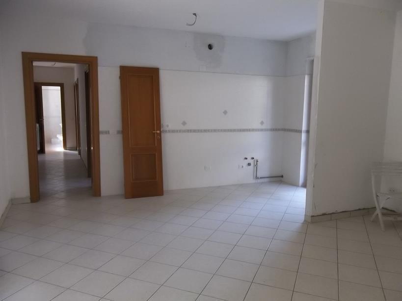 Vendita Appartamento, Gallarate foto