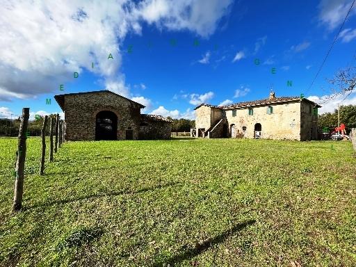 Vendita COMPLESSO COLONICO, Scarperia e San Piero foto
