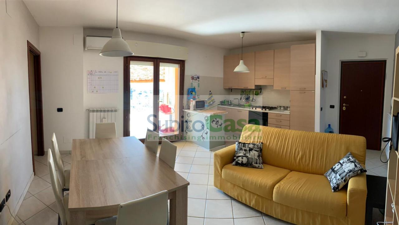 Affitto Appartamento, Chieti foto