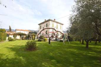 Vendita Villa, Lucca Vendita Villa, Lucca