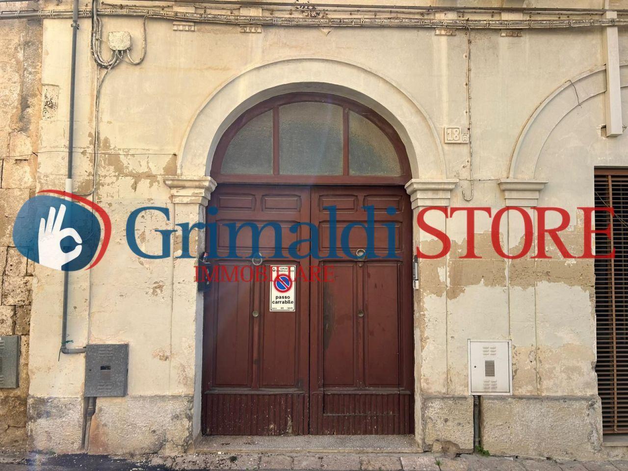 Vendita Eptavani, Caprarica di Lecce foto