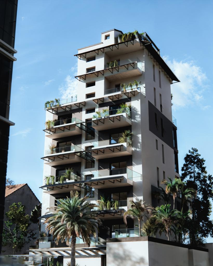 Vendita Quadrivani, Riccione foto