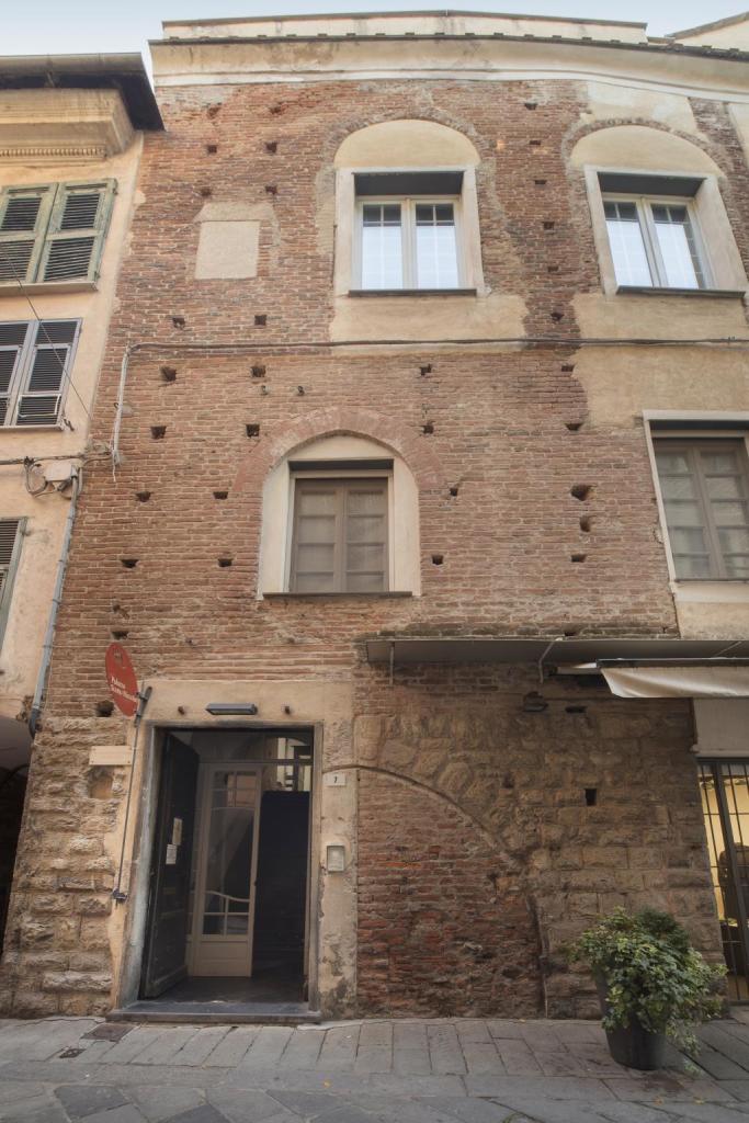 Vendita Eptavani, Albenga foto
