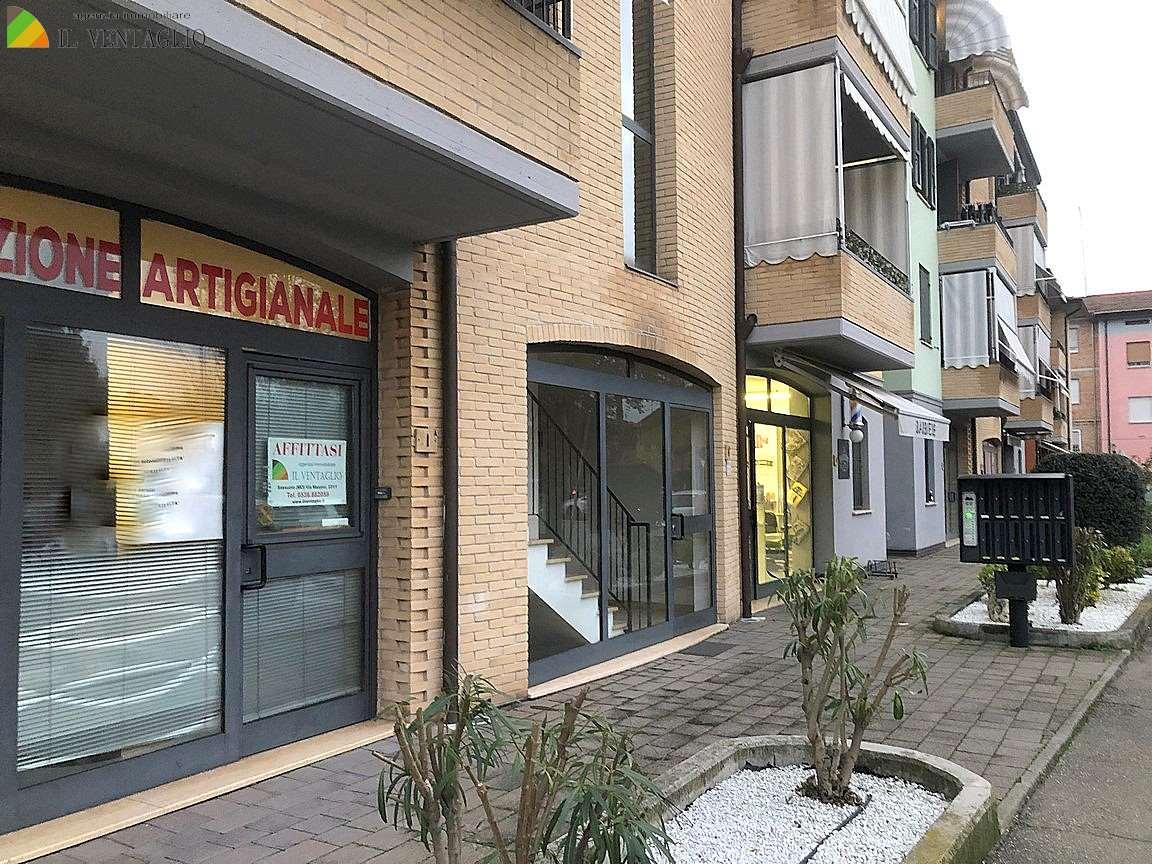 Affitto affitto, Casalgrande foto