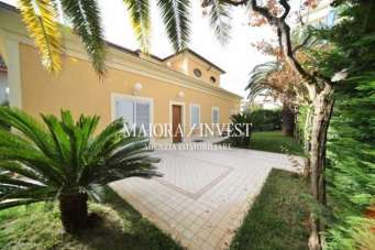 Vendita Pentavani, San Benedetto del Tronto Vendita Pentavani, San Benedetto del Tronto