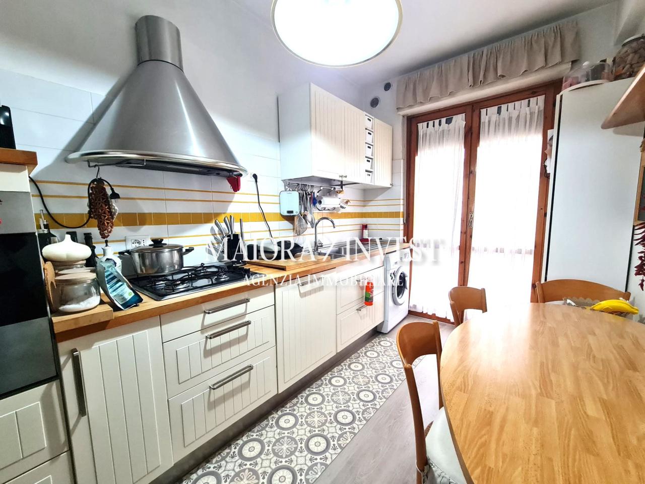 Vendita Multivani, Monsampolo del Tronto foto