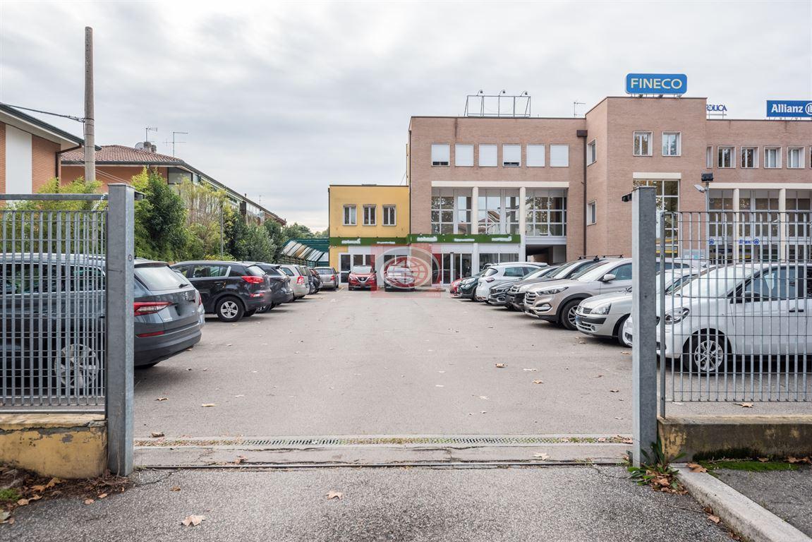 Vendita Negozio, Cesena foto