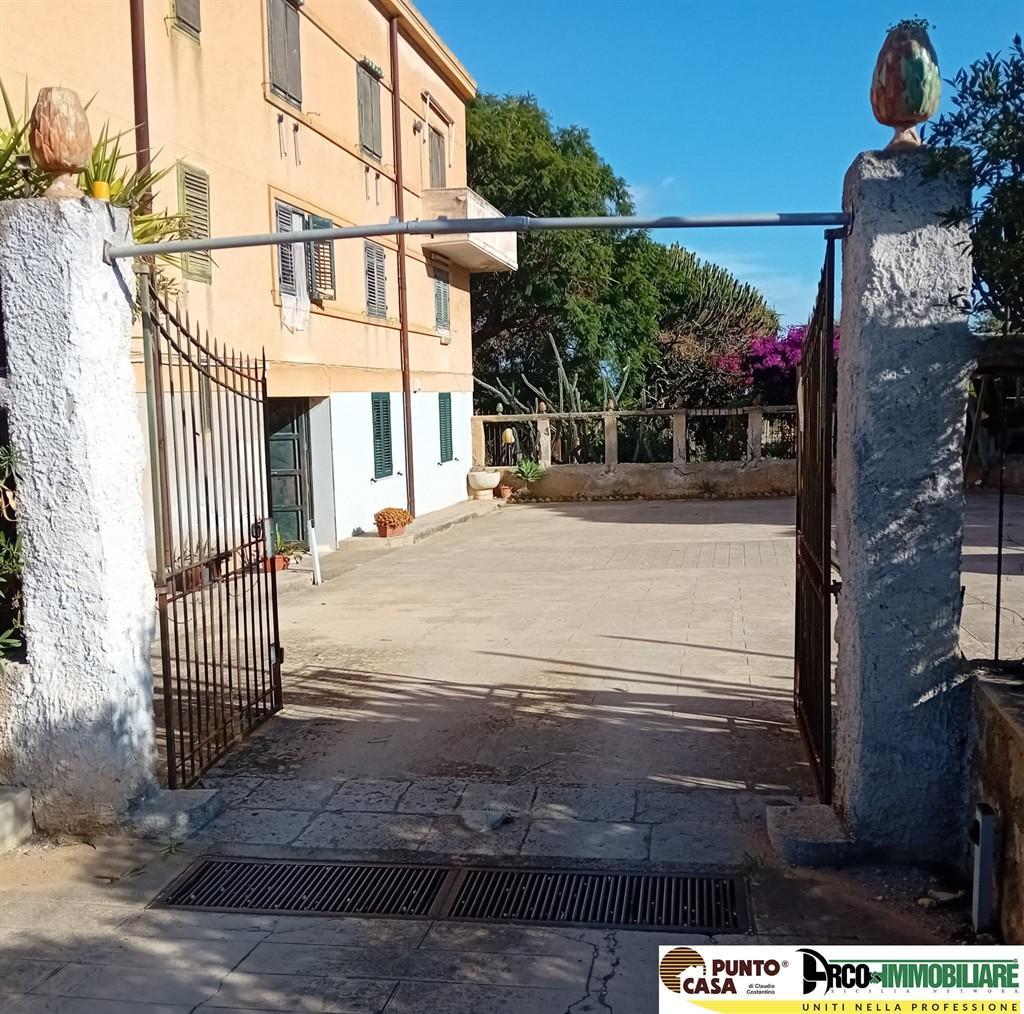 Vendita Magazzino, Palermo foto
