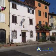 Vendita Pentavani, Lucca Vendita Pentavani, Lucca