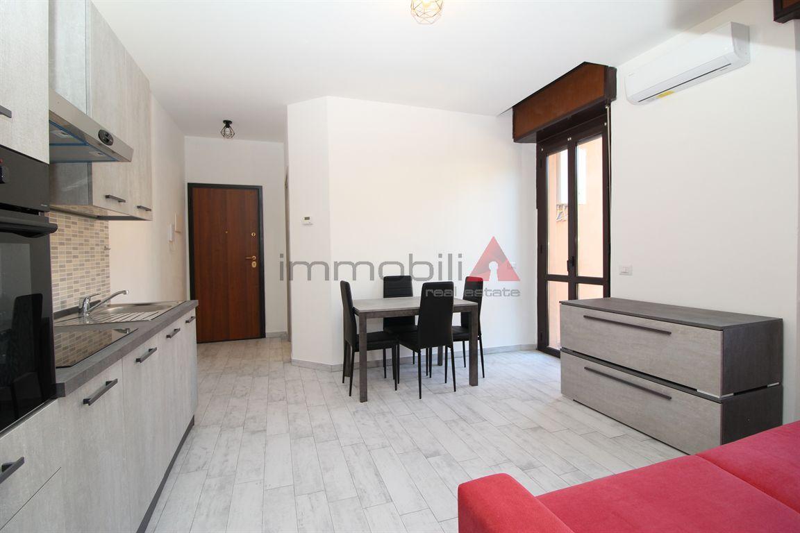 Affitto Appartamento, Monza foto