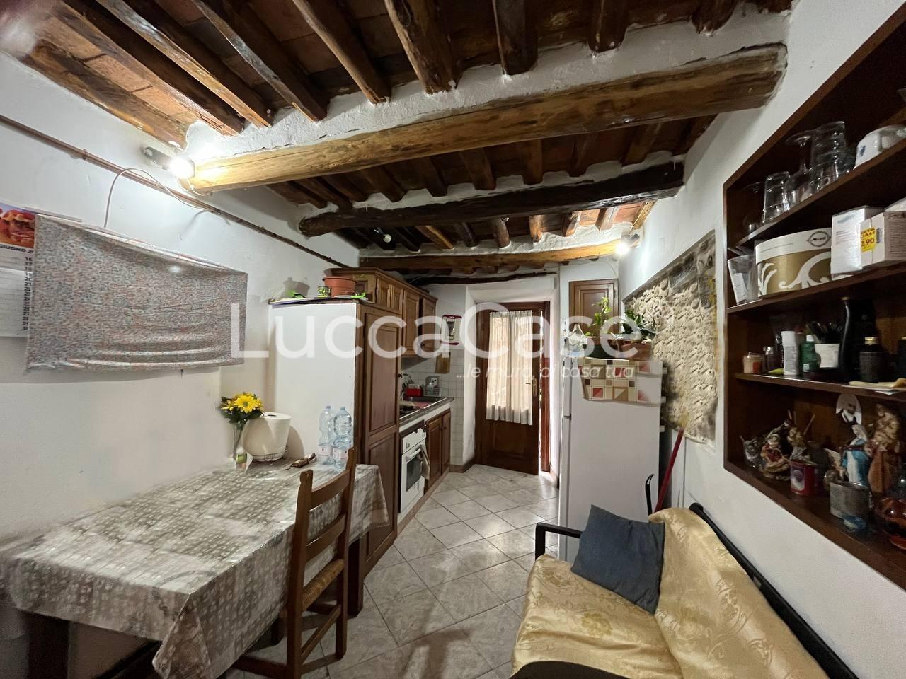 Vendita Casa indipendente, Lucca foto