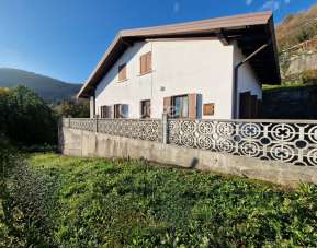 Vendita Casa indipendente, Nimis Vendita Casa indipendente, Nimis