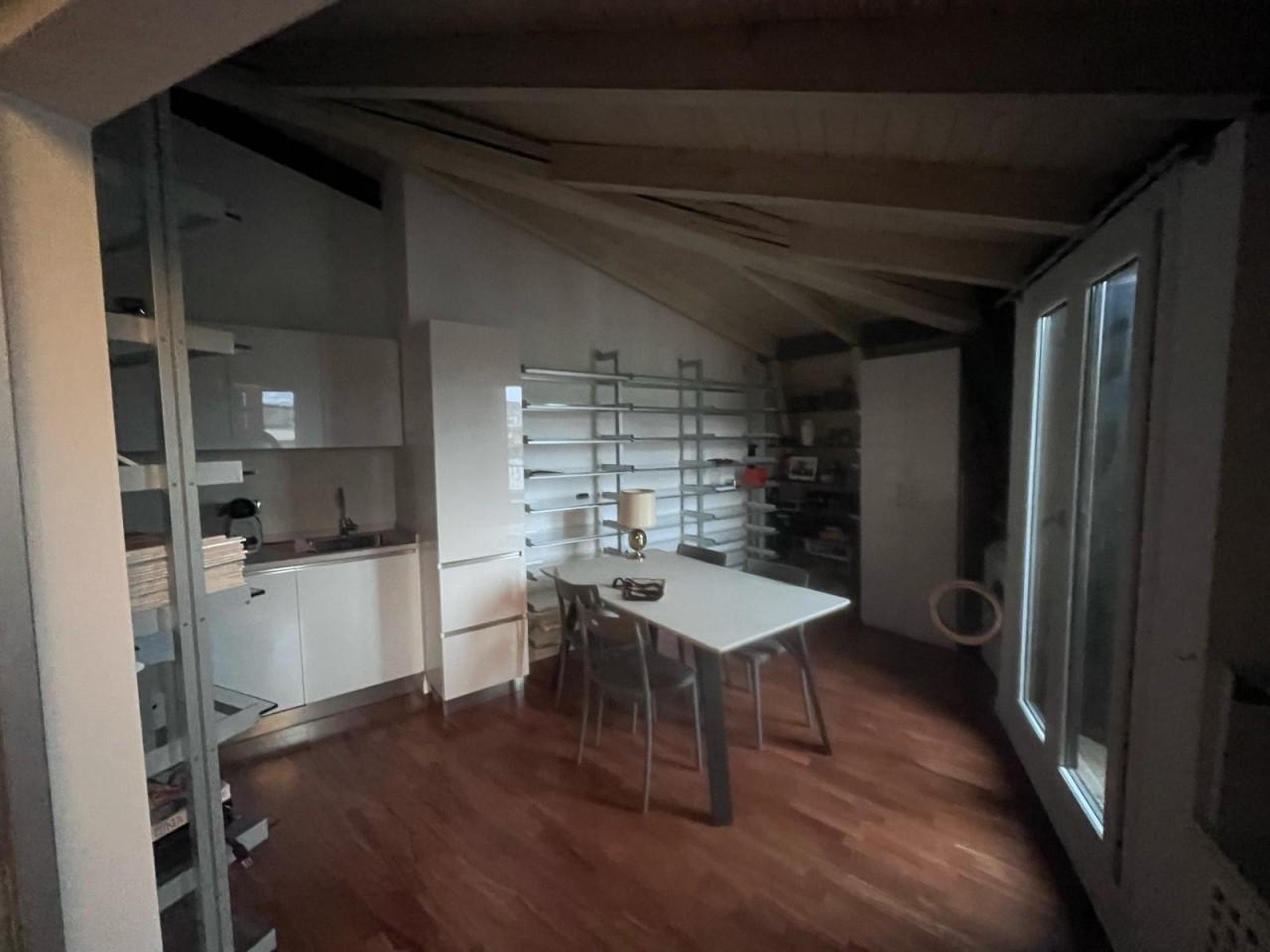 Vendita Appartamento, Milano foto