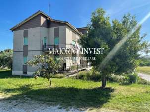 Vendita Multivani, Montalto delle Marche Vendita Multivani, Montalto delle Marche