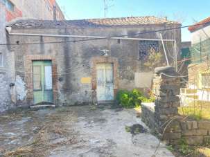 Vendita Trivani, Aci Sant'Antonio Vendita Trivani, Aci Sant'Antonio