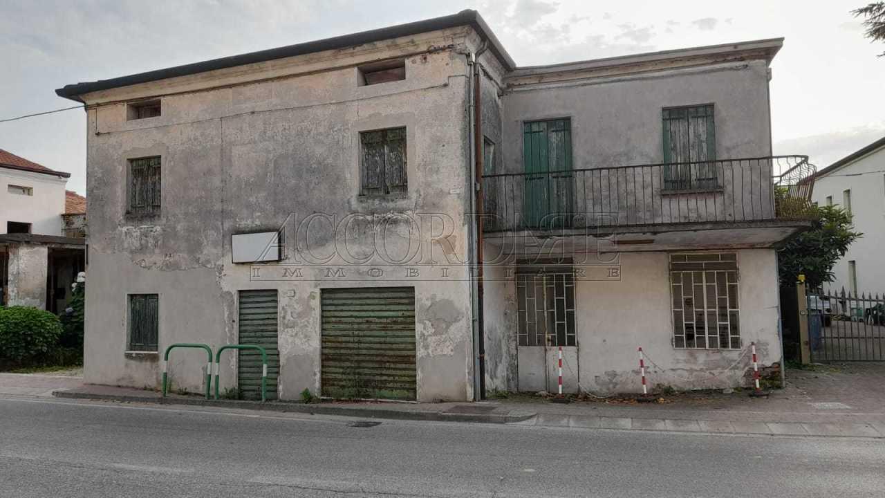 Vendita Eptavani, Campodoro foto