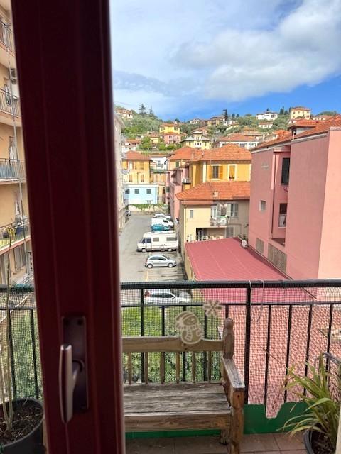 Vendita Pentavani, Imperia foto