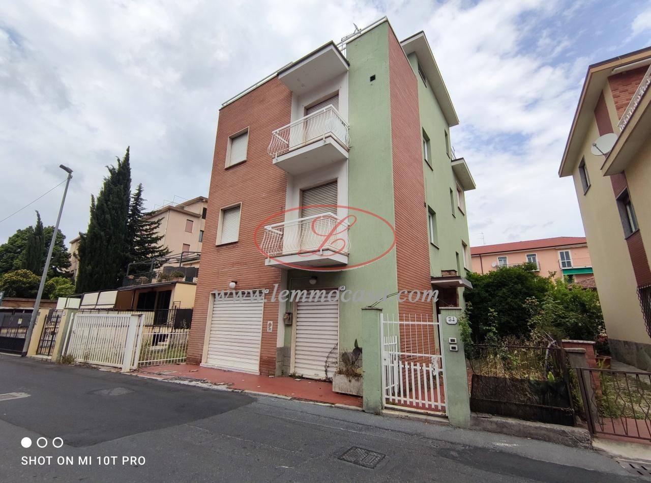 quadrivano in vendita a Diano Marina