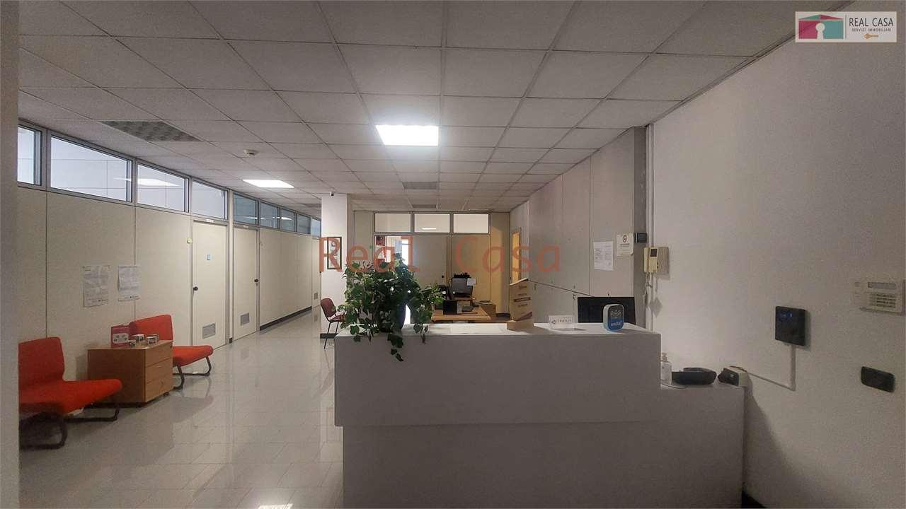 Affitto affitto, Modena foto