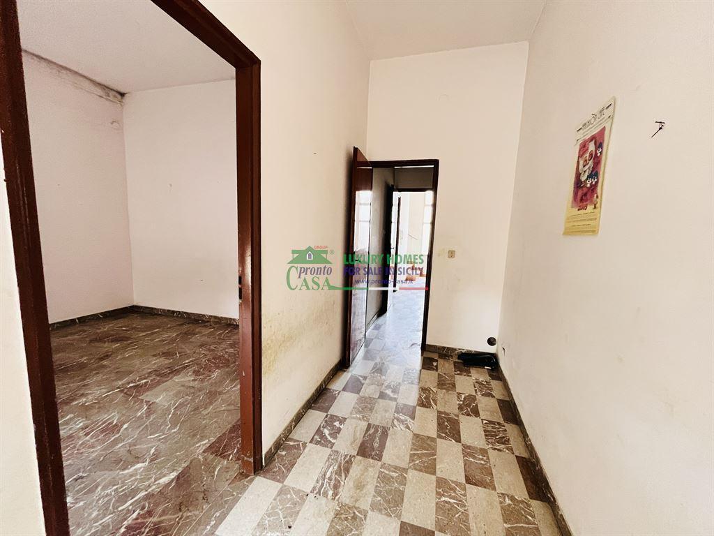 Vendita Casa Indipendente, Vittoria foto
