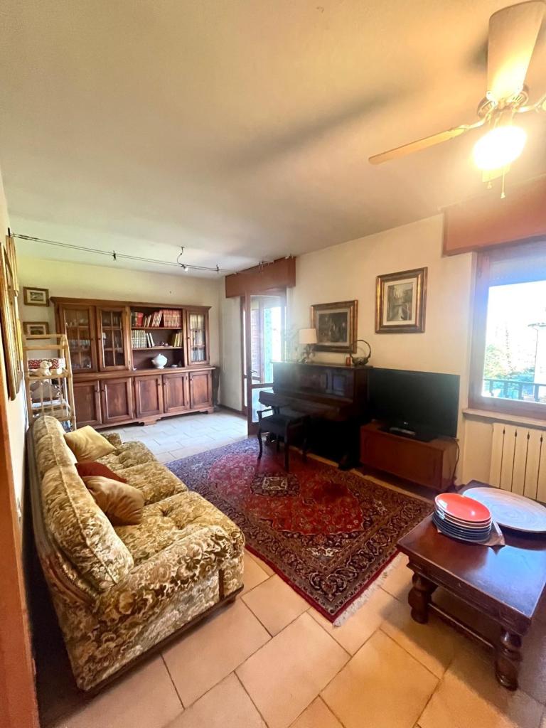 Vendita Appartamento, Barga foto