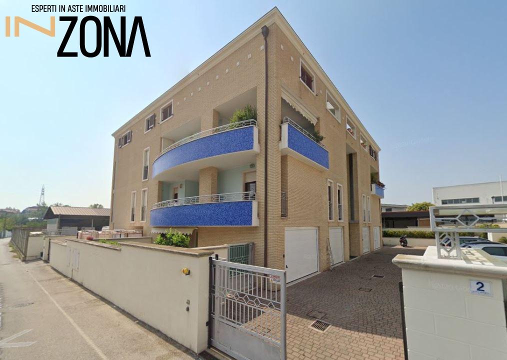 Vendita Quadrivani, Pescara foto