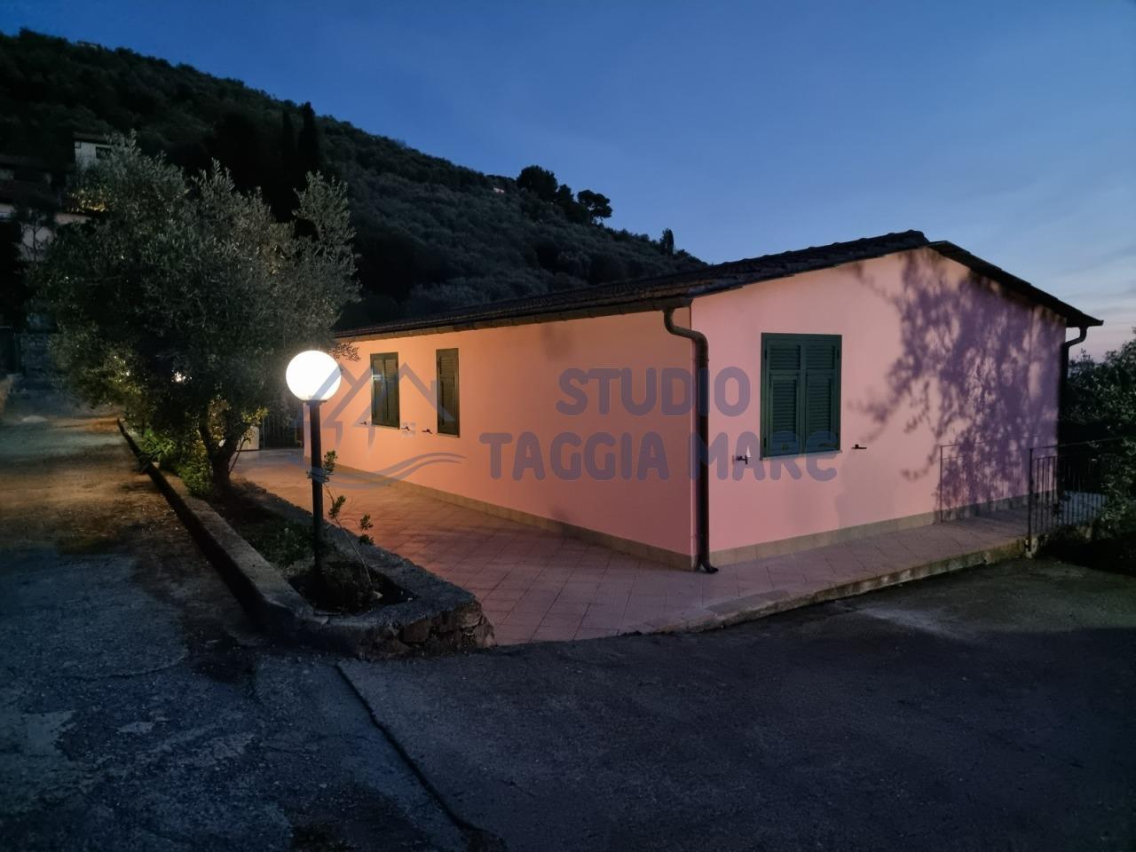 Vendita Pentavani, Imperia foto