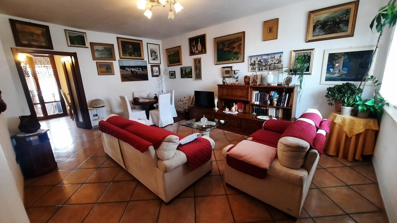 Vendita Multivani, Rapolano Terme foto