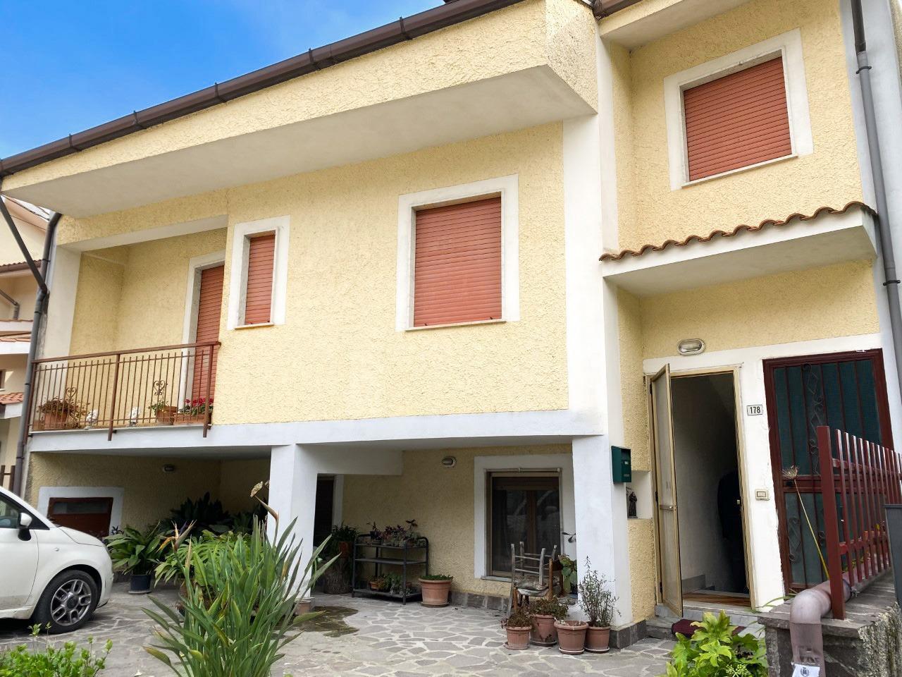 Vendita Appartamento, Torre Orsaia foto