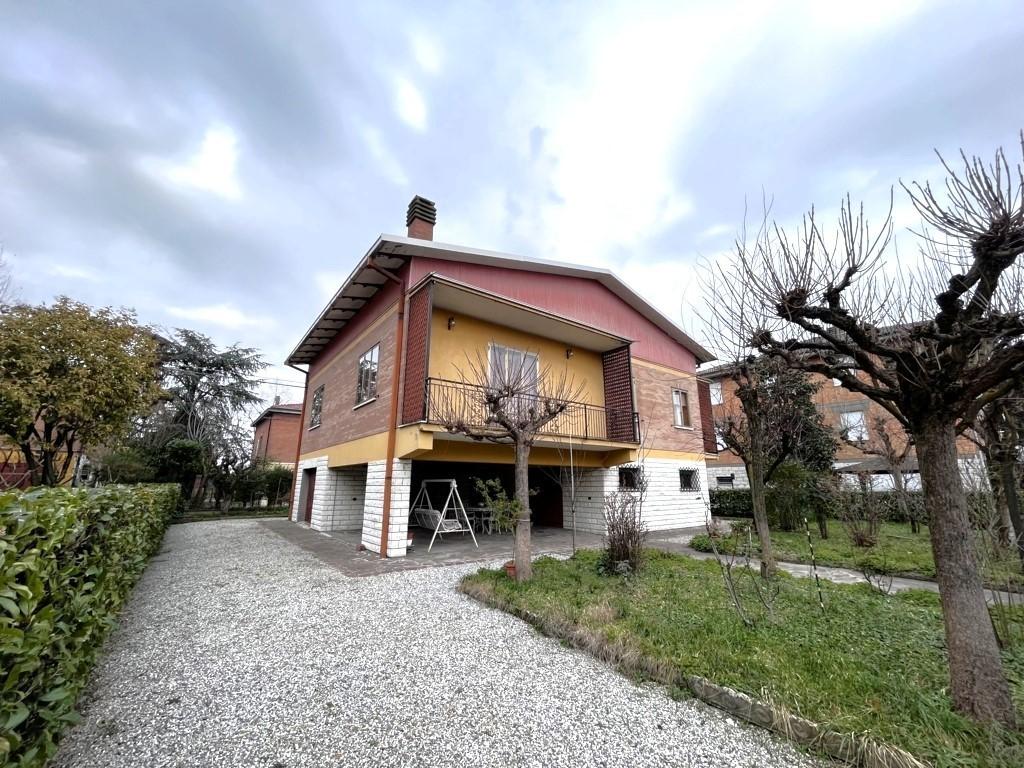 Vendita Pentavani, Modena foto