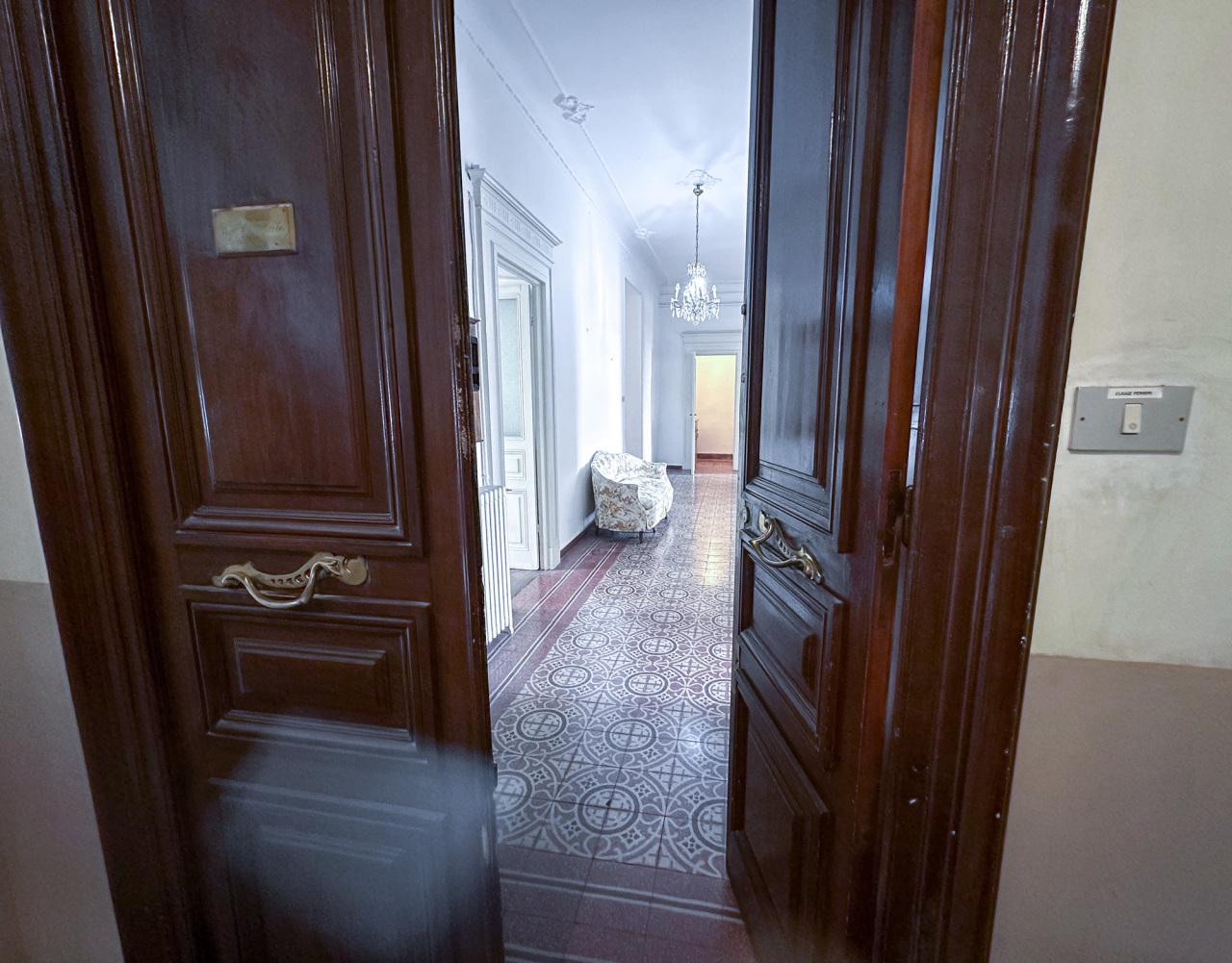 Vendita Multivani, Sanremo foto