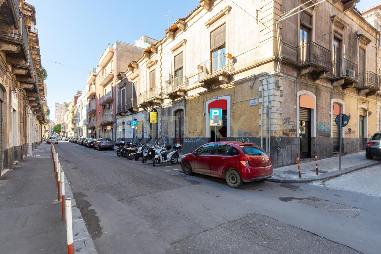 Vendita Locali commerciali, Catania foto
