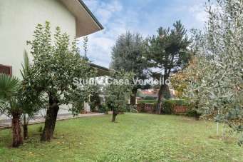 Vendita Villa, Verdellino Vendita Villa, Verdellino