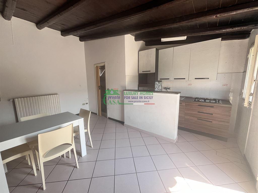 Affitto Appartamento, Comiso foto