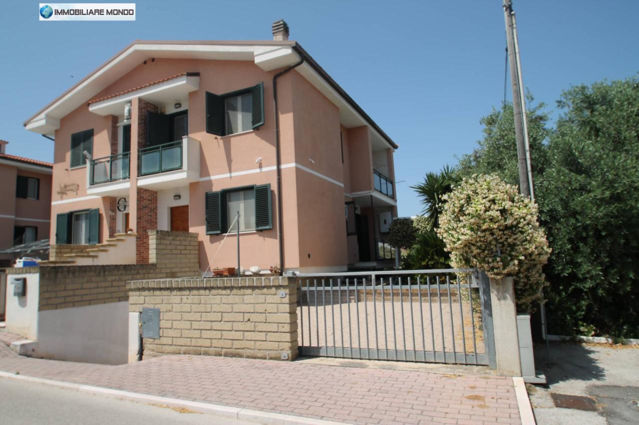 Vendita Villa, San Giacomo degli Schiavoni foto
