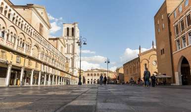 Vendita Negozio, Ferrara