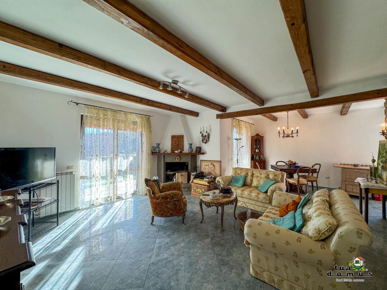 Vendita Esavani, Sutri foto